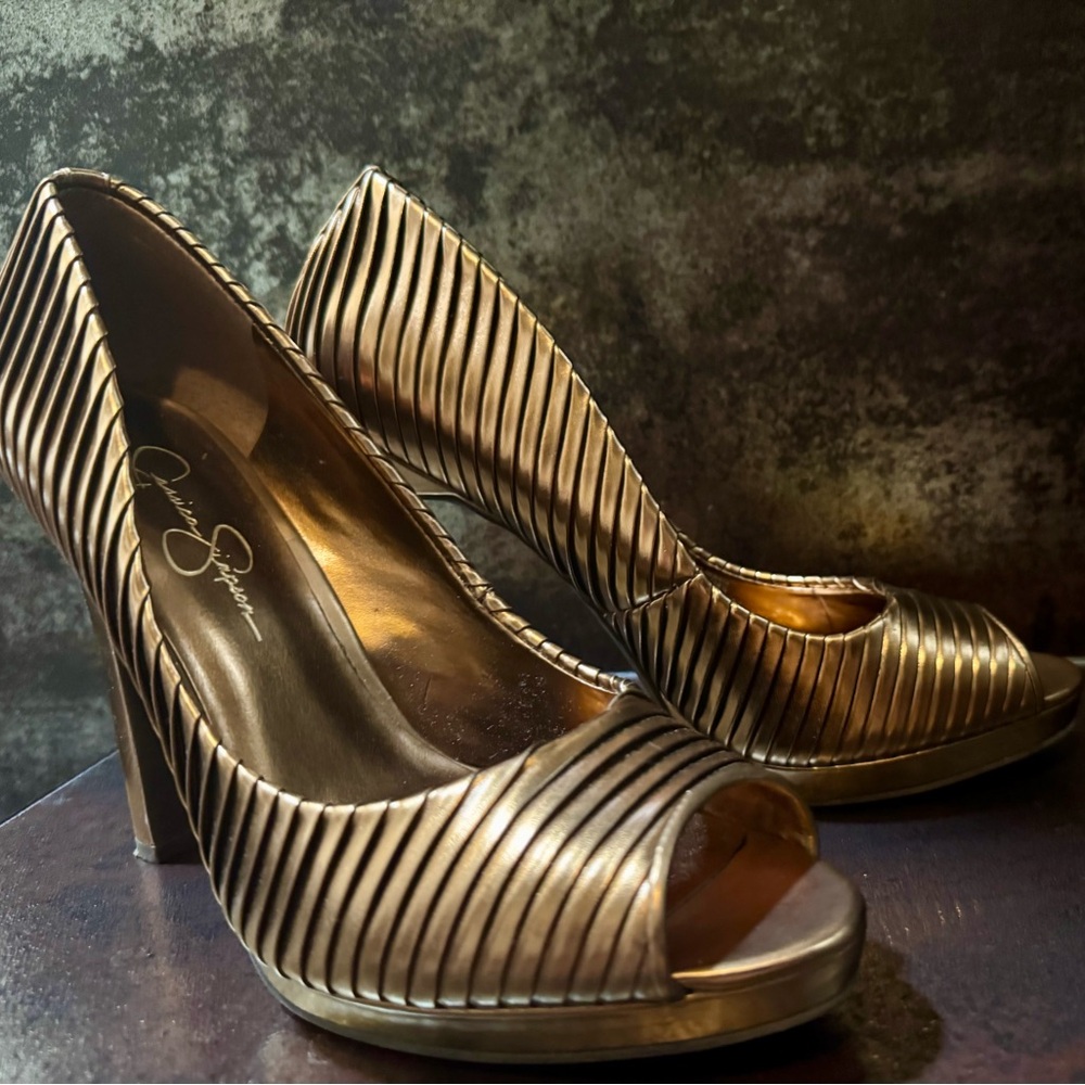 Jessica Simpson Metallic Peep Toe Heels